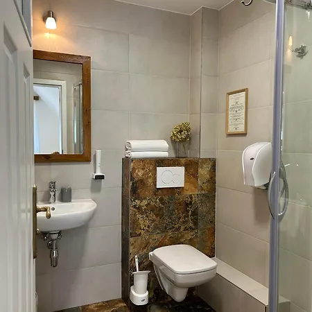 Podlesok אכסניה