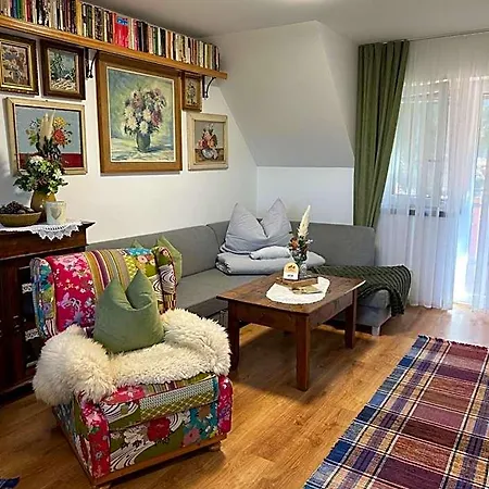 Podlesok Lodge *