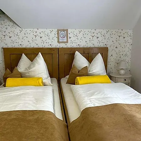 Podlesok Lodge
