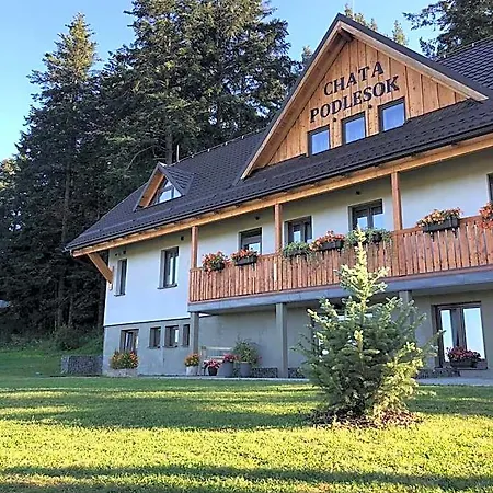 Lodge Podlesok *